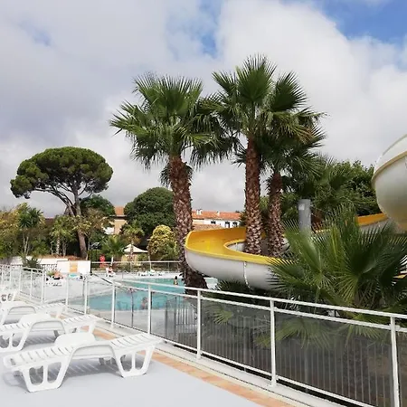 Mobil Climatise 6 Personnes Au Camping Marvilla Parks - Le Parc Des Septs Fonts Campsite Agde