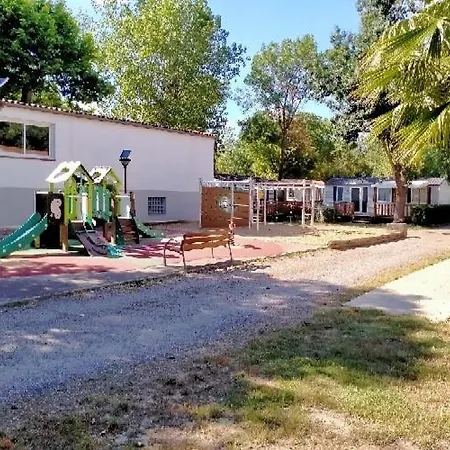 Campsite Mobil Climatise 6 Personnes Au Camping Marvilla Parks - Le Parc Des Septs Fonts *